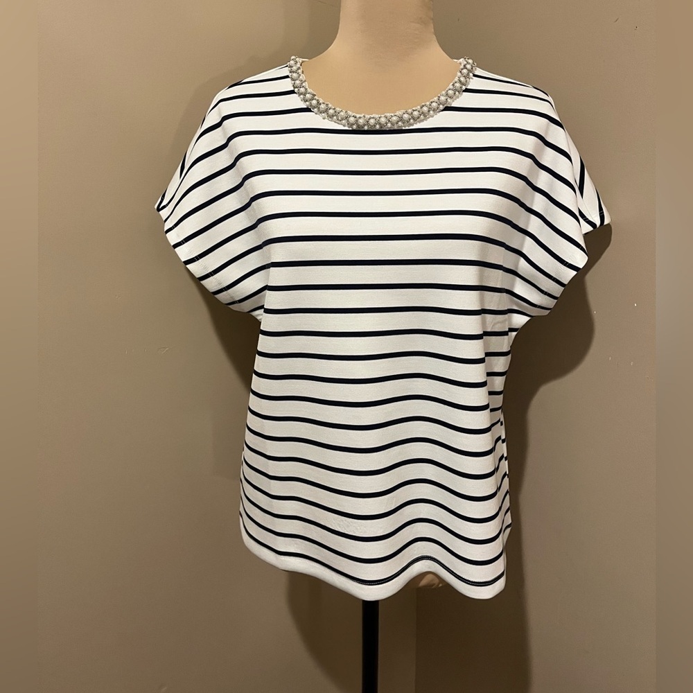 NWT Cable & Gauge Black and White Striped Top with Pearl Neckline, Medium